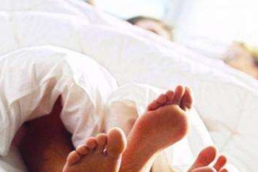 男性喜歡裸睡是好事 介紹5種男人裸睡的好處