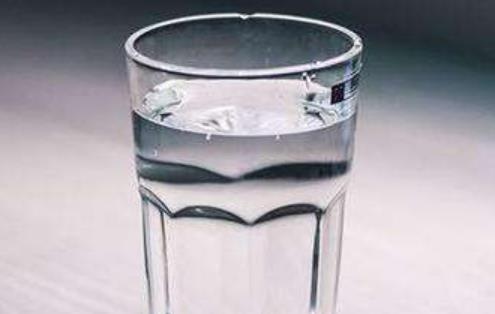 熬夜對精神損害極大 介紹4種方法可以減少熬夜的危害