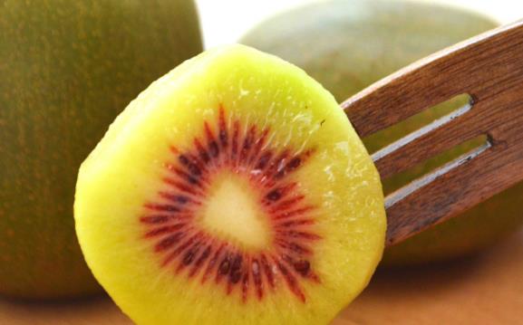 香煙對男生的身體危害很大 介紹3種戒煙的絕妙招數