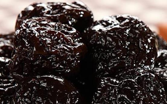 肝臟是我們?nèi)梭w當(dāng)中一個最大的消化器官 常吃六種水果保肝養(yǎng)肝