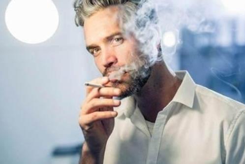 吸煙的危害需要多久才能去除 男性對于戒煙的認識誤區