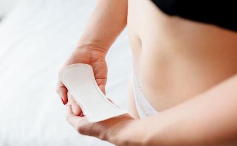 女人經(jīng)期喝酒危害大 女性經(jīng)期別做這些事情