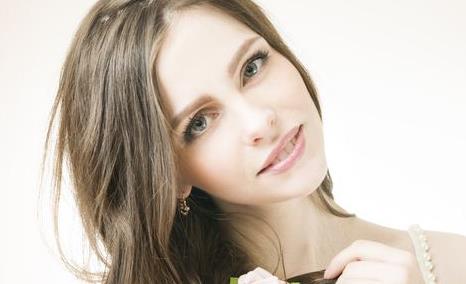 女人經(jīng)期喝酒危害大 女性經(jīng)期別做這些事情