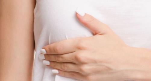 胸下垂穿什么內衣 女人如何保養胸部 胸下垂的危害