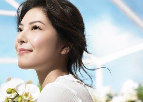 如何讓女性更顯年輕?女人吃什么會(huì)更年輕