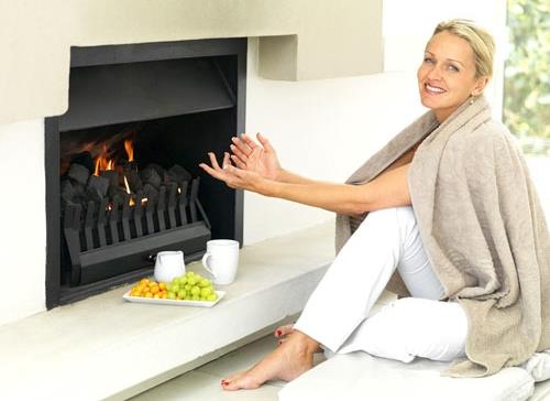 女人手腳冰涼怎么辦?如何治療女性手腳冰涼