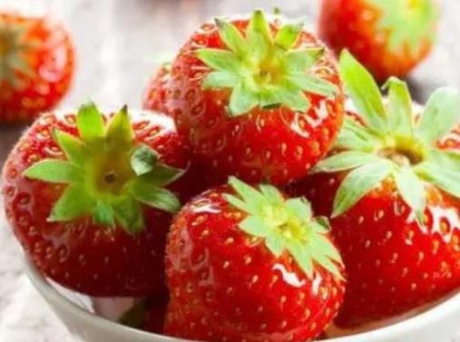 女性皮膚暗黃不好看 推薦4種改善黃皮膚的好方法