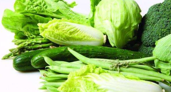 很多年輕人喜歡生吃蔬菜的方式 夏季女性不宜這樣吃蔬菜