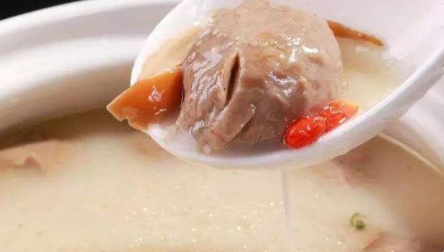 喝湯是我們的習慣 女性夏季多喝湯