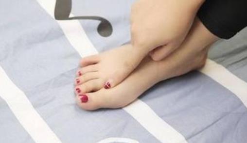 女人臉色發黃是怎么回事 補血補氣有什么食物