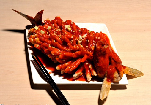 �����~��ô�ԣ������~���ʳ����