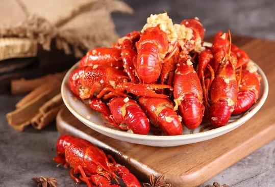 孕婦可以吃麻辣小龍蝦嗎?做麻辣小龍蝦需要什么調料?