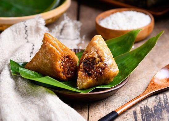 包粽子是干粽葉好還是新鮮粽葉好?煮粽子要煮多久?