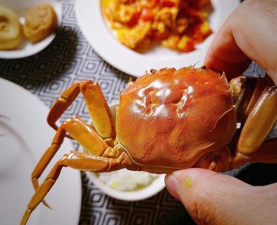 怎么挑選好螃蟹的?螃蟹蒸熟再洗可以嗎?