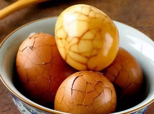 茶葉蛋怎么做才入味又好吃?茶葉蛋要撈出來保存嗎?
