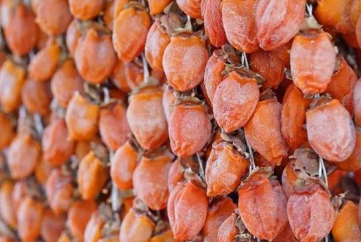 做柿餅曬到什么程度可以收?柿餅要怎么制作?