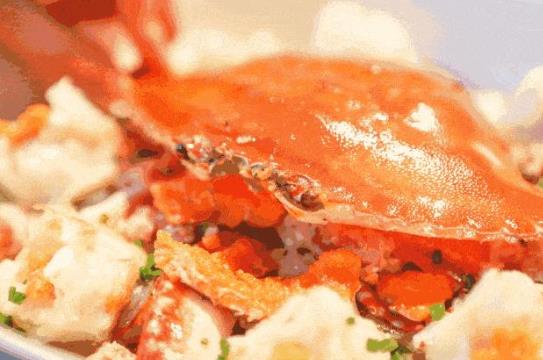 蒸螃蟹是冷水下鍋還是熱水下鍋?蒸螃蟹的技巧是什么?