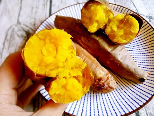 烤紅薯烤箱預熱要多久時間?微波爐烤紅薯用哪種紅薯好