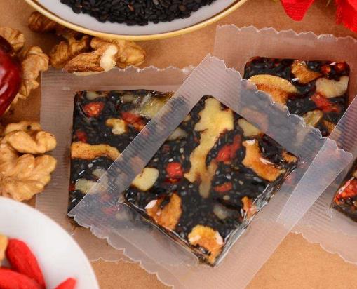 自己做阿膠糕可以用桂花嗎?做阿膠糕放玫瑰花還是桂花好