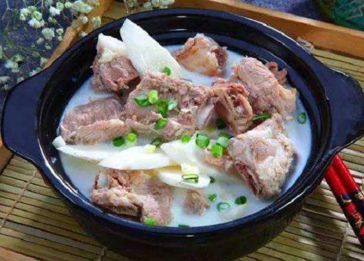 燉排骨肉好硬怎么補(bǔ)救?排骨湯太油了怎么補(bǔ)救