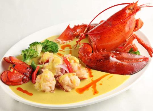 大龍蝦的腦子能吃嗎?大龍蝦怎么切塊