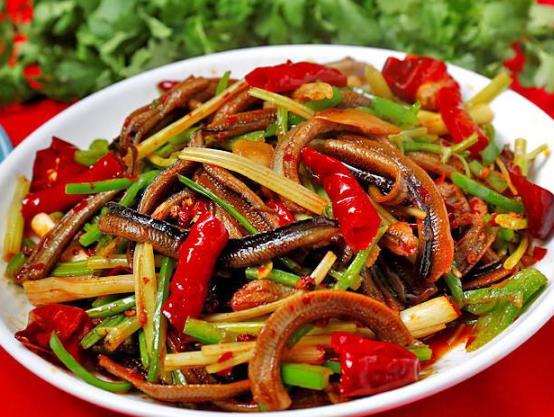 吃死泥鰍會中毒嗎?洗泥鰍要在鹽水中泡多久