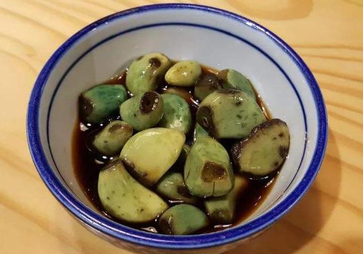 臘八蒜要腌制多久才會綠?臘八蒜是初七腌還是初八腌