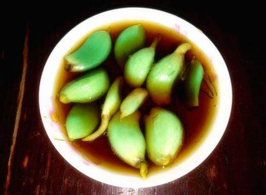 做臘八蒜的醋是燒開后直接倒嗎?正宗臘八蒜醋熬好涼了以后放進去嗎