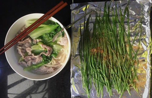 烤箱烤韭菜要烤多長時間多高溫度烤熟 烤箱5分鐘烤韭菜的竅門