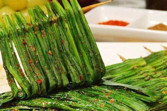 烤箱烤韭菜要烤多長時間多高溫度烤熟 烤箱5分鐘烤韭菜的竅門