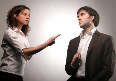 婚戀心理:4個時機聰明女人會保持沉默