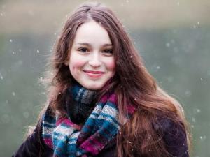 女人面相分析:從面相看女人有酒窩好不好