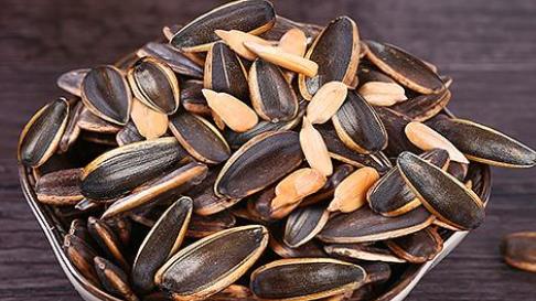 女生都喜歡吃零食 孕期可以吃的健康零食推薦