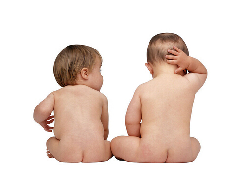 孩子頭發少是什么原因?孩子頭發發黃怎么辦