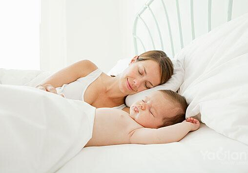 睡覺(jué)不枕枕頭好嗎?新生兒需要枕枕頭嗎?