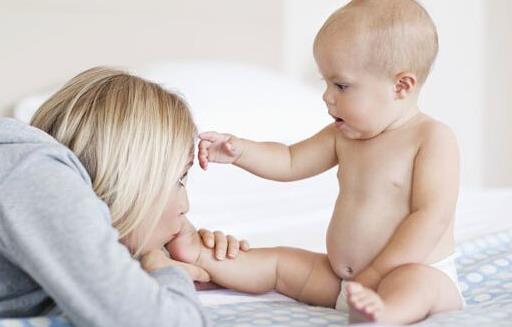 寶寶的肚子圓鼓鼓的是什么原因?是因為消化不良嗎?