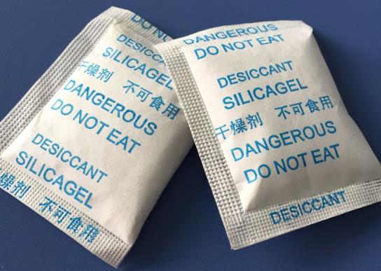 寶寶吃了透明的干燥劑可以不催吐嗎?寶寶吃了干燥劑拉肚子有事嗎