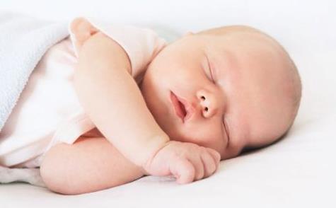 新生兒產生黃疸的原因 新生兒黃疸如何做好家庭護理