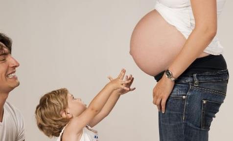 備孕二胎應(yīng)該知道哪些事 多大才算是高齡產(chǎn)婦