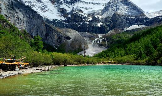 稻城亞丁適合什么季節(jié)去?什么時(shí)候去稻城亞丁旅游好稻城亞丁適合什么季節(jié)去?什么時(shí)候去稻城亞丁旅游好