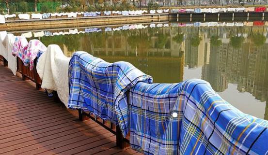 曬被子要曬多久 什么時(shí)候不適合曬被子