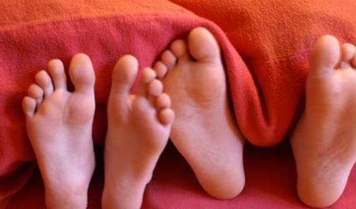 排卵日早上同房好還是晚上同房好 排卵日什么時候同房最容易受孕