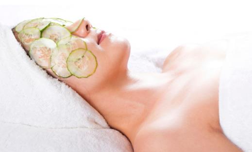 黃瓜敷臉什么時候做最好 黃瓜敷臉的最佳時間