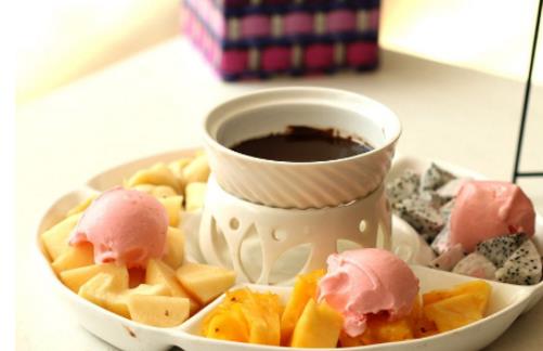 冰淇淋火鍋什么時候有 冰淇淋火鍋什么時候吃好