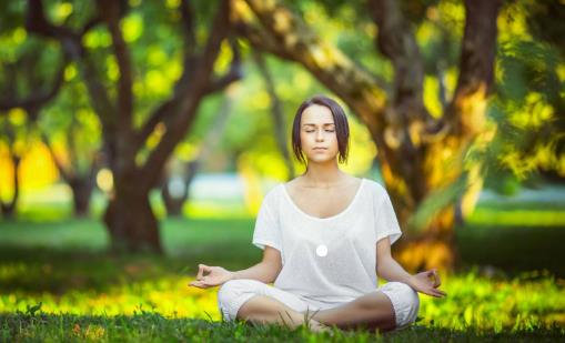 晚上做瑜伽好嗎 晚上什么時候做瑜伽好