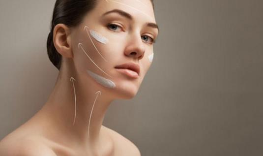 美白精華晚上用嗎 美白精華晚上什么時(shí)候用最好