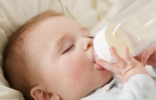 混合喂養什么時候斷奶 混合斷奶最佳時間