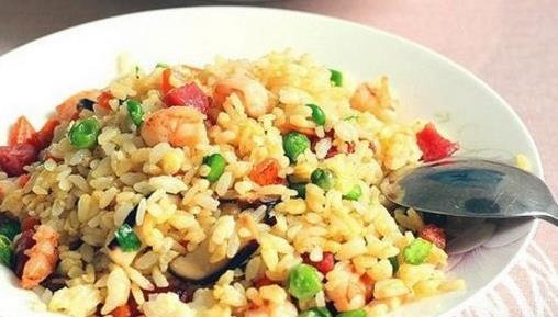 蛋炒飯什么時候放蛋?蛋炒飯什么時候放鹽