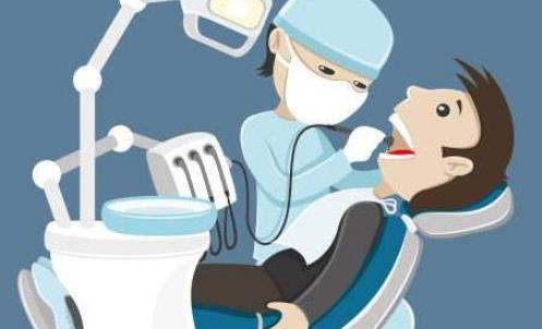 拔牙后幾天可以刷牙 拔牙24小時(shí)后即可刷牙