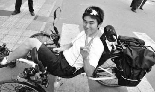 三、躺著騎的自行車(chē).jpg